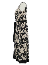 Load image into Gallery viewer, Dolcezza Linen Leaf Print Dress 25148 - Beige Black