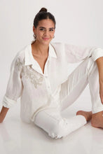Load image into Gallery viewer, Monari Linen Blouse 408982 - White
