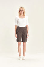 Load image into Gallery viewer, Verge Acrobat Rolled Short - Gravel