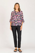 Load image into Gallery viewer, Renoma Ness Layered Top 1102.41 - Black