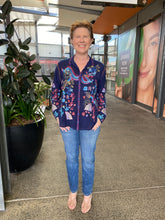 Load image into Gallery viewer, Johnny Was Blouse 11825 - Velouria