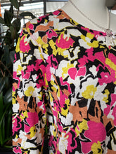 Load image into Gallery viewer, Foil Stir It Up Top CFO8024 - Neo