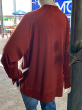 Load image into Gallery viewer, Foil Deeply Involved Top CFO7999 - Intense Rust