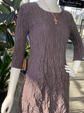 Load image into Gallery viewer, Alquema 3/4 Sleeve Smash Pocket Dress AD544SMOC - Smokey Chocolate
