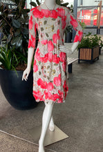 Load image into Gallery viewer, Alquema 3/4 Sleeve Smash Pocket Dress AD544WILFL - Wild Flowers