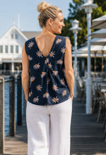 Load image into Gallery viewer, Foil It's Only Natural Top CFO6917 - In Flower
