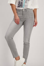 Load image into Gallery viewer, Monari 5 Pocket Jeans 408302 - Rhino