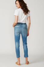 Load image into Gallery viewer, Lania The Label Boyfriend Jean - Distressed