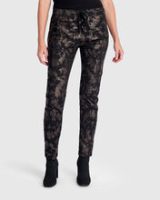 Load image into Gallery viewer, Alembika Iconic Stretch Jean AP629G - Glow