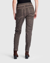 Load image into Gallery viewer, Alembika Iconic Stretch Jean AP630B - Brown