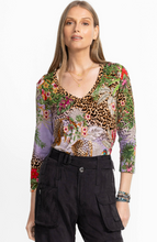 Load image into Gallery viewer, Johnny Was - The Janie Favourite 3/4 Sleeve V-neck - Bellina - T16025-6