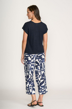 Load image into Gallery viewer, Foil - Do The Twist Top - CFO8258 - 3 Colours