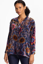 Load image into Gallery viewer, Johnny Was Oversized Audrey Shirt C12325-7 - Sisi Burnout
