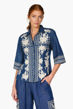 Load image into Gallery viewer, Johnny Was Denim Kimono Shirt W19326 - Denim Blue