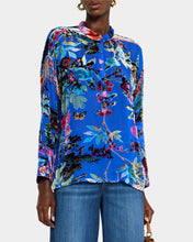 Load image into Gallery viewer, Johnny Was Seline Blouse C11924-O - Dreamer Blue Burnout