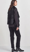 Load image into Gallery viewer, Verge Lush Vest - Black