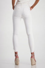 Load image into Gallery viewer, Monari 5 Pocket Destroyed Jean 408377 - Cloudy Grey
