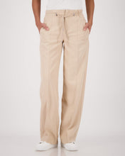 Load image into Gallery viewer, Monari Seamed Pant 410357 - Sand
