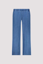 Load image into Gallery viewer, Monari Sarah Basic Jeans 410548 - Light Denim
