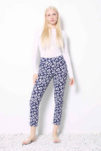 Load image into Gallery viewer, UP 28in Florist Petal Pant 68422 - Florist
