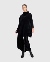 Load image into Gallery viewer, Alembika Velvet Top AT704B - Black
