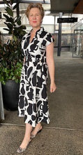 Load image into Gallery viewer, Foil Sew Chic Dress - Black and White
