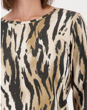 Load image into Gallery viewer, Monari Whisky Tiger Tee 809331 - Whisky Pattern
