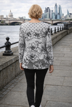 Load image into Gallery viewer, La Madona Floral Dots Top 46832 - Grey
