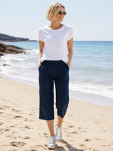 Load image into Gallery viewer, Vivid Supreme 3/4 Cargo Pant 3903 - Denim

