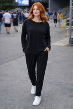 Load image into Gallery viewer, Lauren Como Studio Pant - Black
