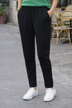Load image into Gallery viewer, Lauren Como Studio Pant - Black
