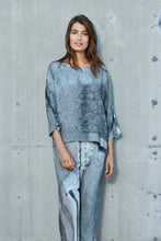 Load image into Gallery viewer, Kokomarina - D,Sert Blouse - Print Natural Earth - KM1124
