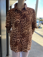 Load image into Gallery viewer, Renoma Velora Shirt 1459A - Cream Brown Animal Print
