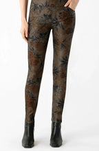 Load image into Gallery viewer, Lisette Amber Print Ankle Pant
