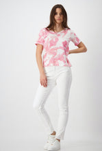 Load image into Gallery viewer, Monari Spring Days Tee - Pink Smoothie
