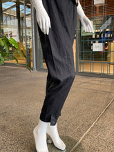 Load image into Gallery viewer, See Saw Linen 7/8 Seam Detail Pant with Split - Black
