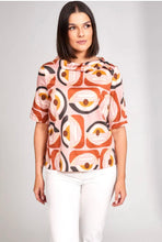 Load image into Gallery viewer, Peruzzi Retro Print Top - Pink
