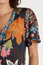 Load image into Gallery viewer, Lulasoul Marquis Midi LLS09 - Black
