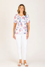 Load image into Gallery viewer, Renoma Pablo V Neck Top 1131.30 - Multi
