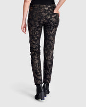 Load image into Gallery viewer, Alembika Iconic Stretch Jean AP629G - Glow
