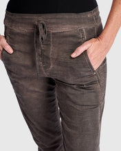 Load image into Gallery viewer, Alembika Iconic Stretch Jean AP630B - Brown
