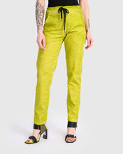 Load image into Gallery viewer, Alembika Iconic Stretch Jean SP705 - Electric
