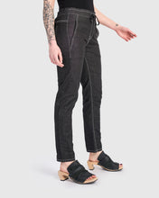 Load image into Gallery viewer, Alembika Urban Washed Iconic Jean UP157J - Jet
