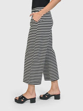 Load image into Gallery viewer, Urban by Alembika Stripe Pant - Black/White
