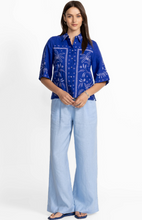 Load image into Gallery viewer, Johnny Was - Winona Linen Kimono Sleeve Shirt - Bluing - J14525-6
