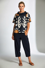 Load image into Gallery viewer, Peruzzi - Cotton Print Top - Navy - S25114

