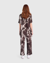 Load image into Gallery viewer, Alembika Flounce Tee RT372 - Tie Dye
