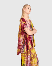 Load image into Gallery viewer, Alembika Trapeze Top ST837 - Petals

