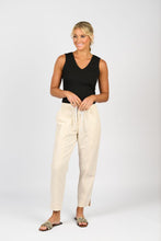 Load image into Gallery viewer, Vassalli - Relaxed Leg Ankle Grazer Pant With Contrast Trim Stitching -Natural- 5040
