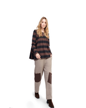 Load image into Gallery viewer, Alembika Top UT617B - Stripe
